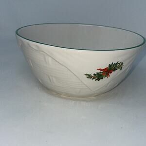 Pfaltzgraff Christmas Heritage Woven Bowl